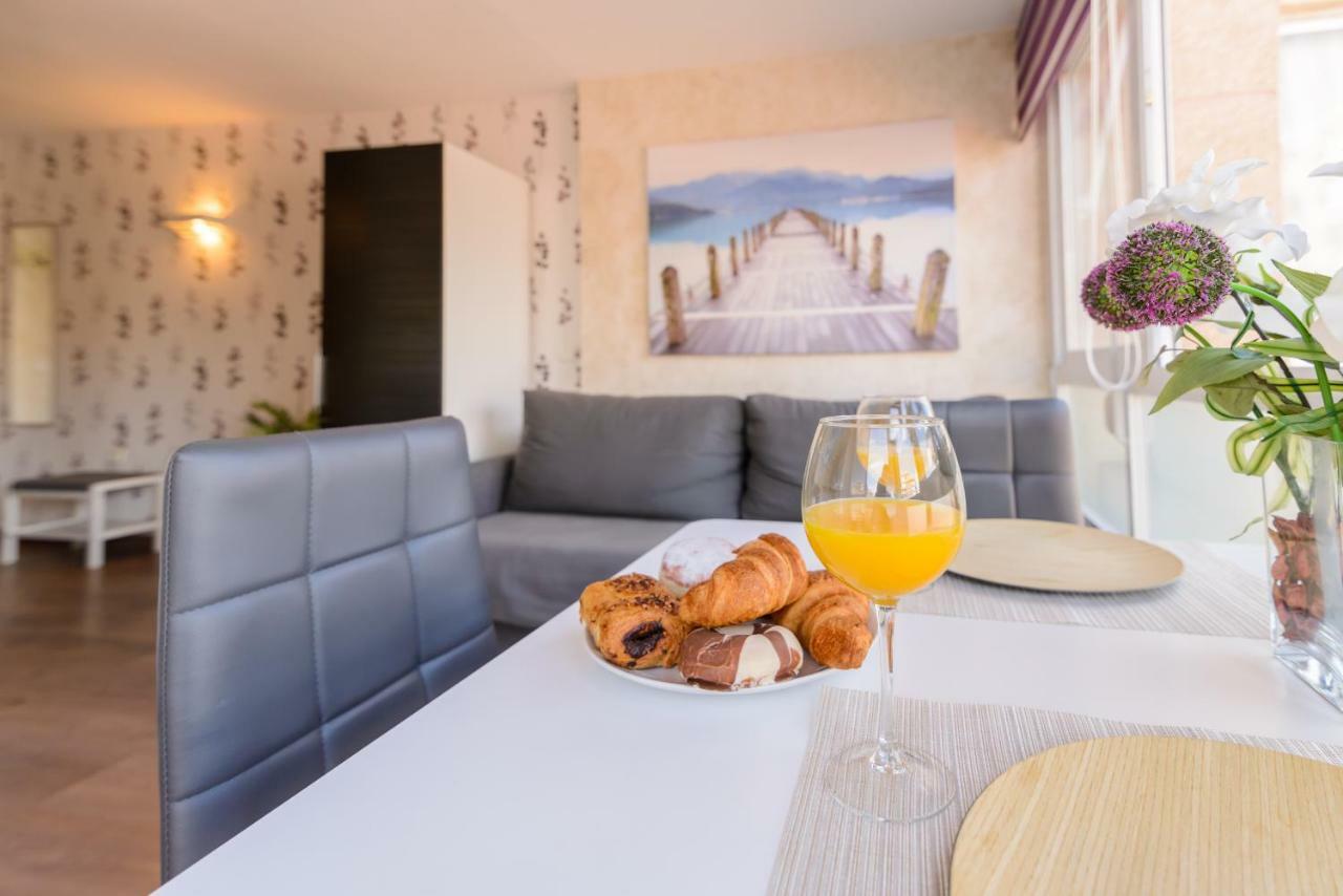 Apartamento Costa Del Oro Torrox Luaran gambar